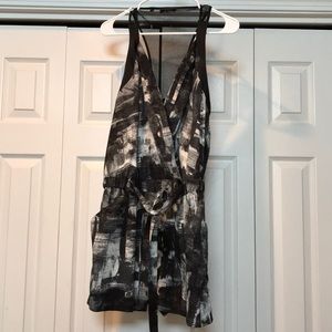 Stylish romper with pockets